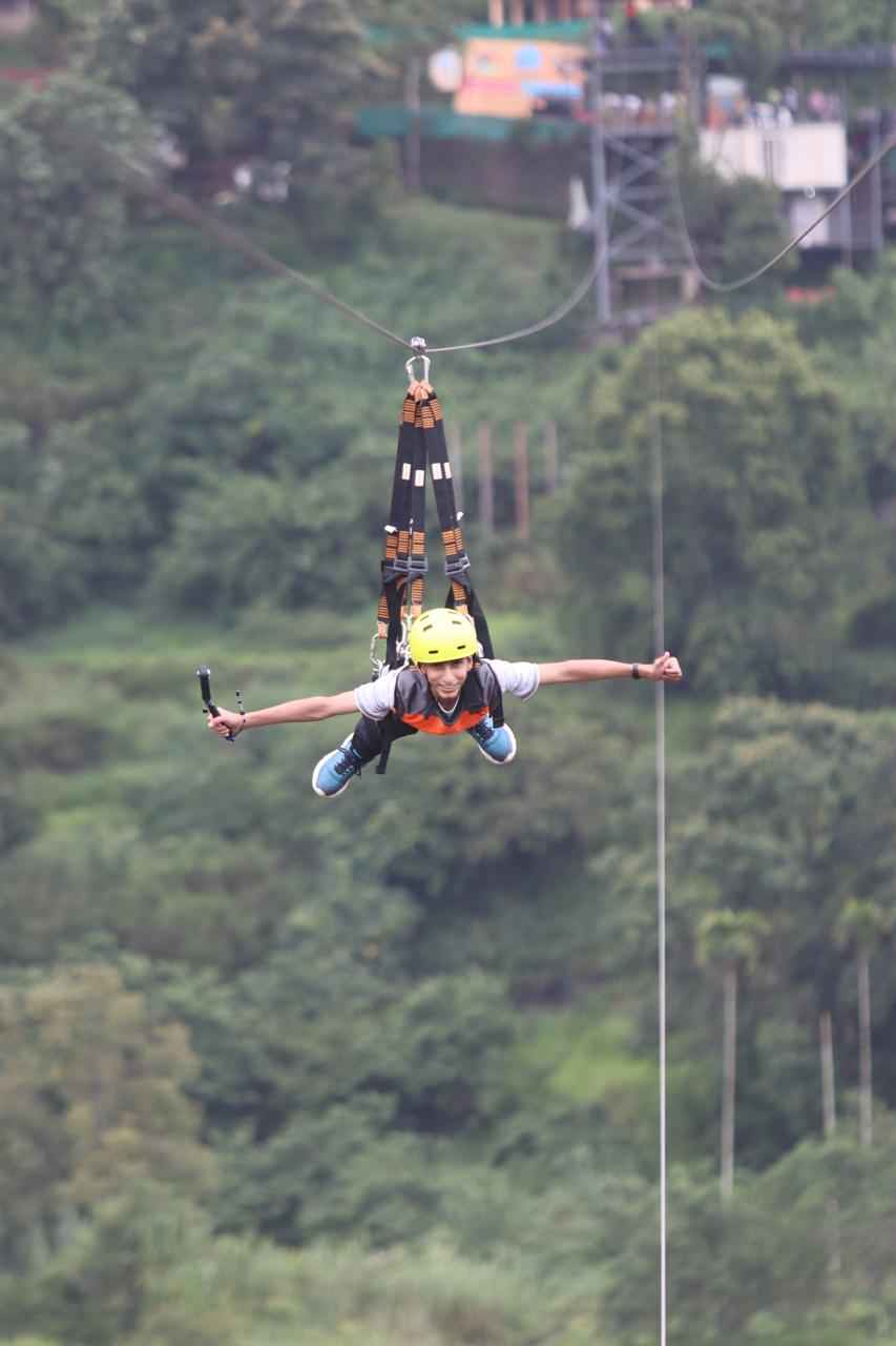 Superman Zipline