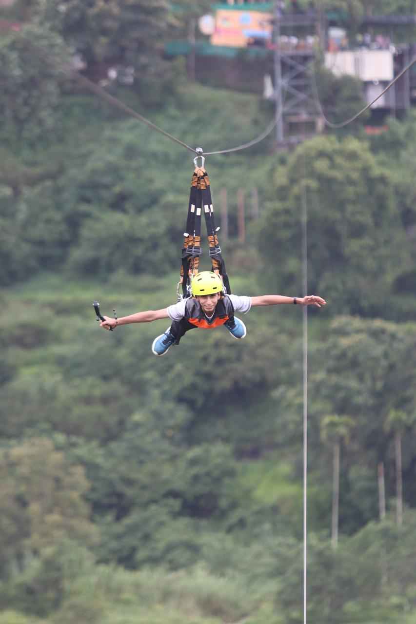 Superman Zipline